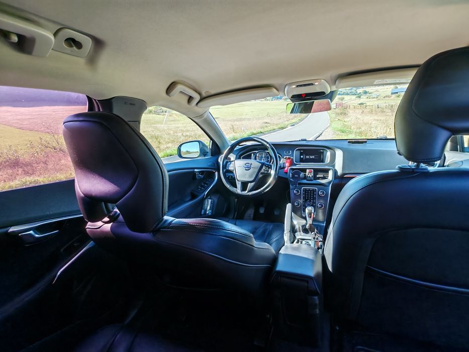Volvo V40 2015 TVA deductibil