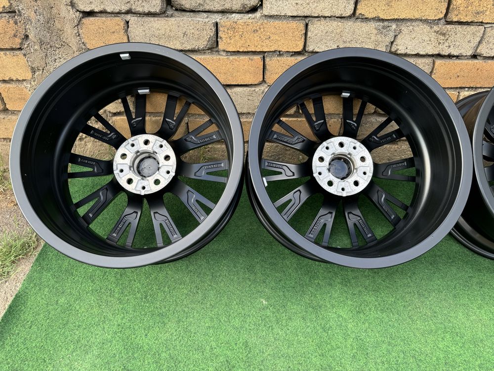 4 броя Джанти БМВ BMW 5x112 Style 796M 18 цола за G20 G21 G22 G23