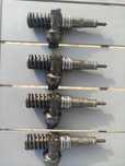 Vand 4 injectoare vw Passat B6