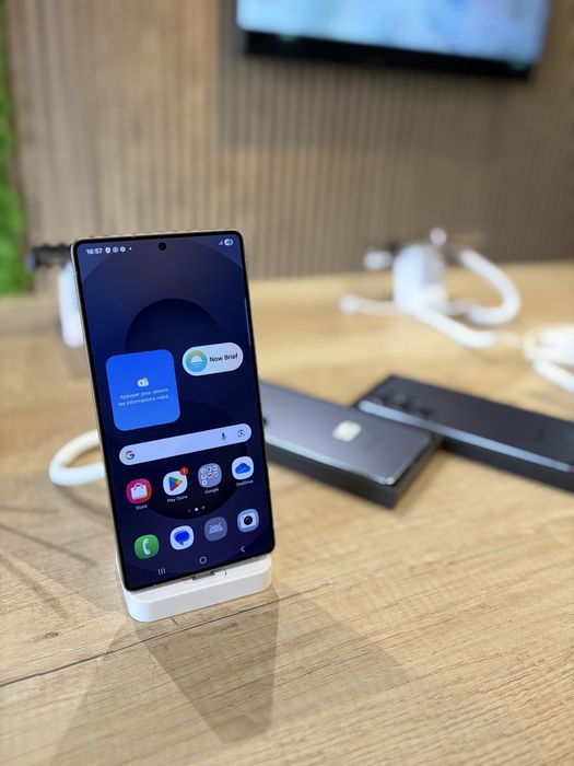 **ATS GSM**ID77127 Samsung S25 Ultra 512Gb / Garantie