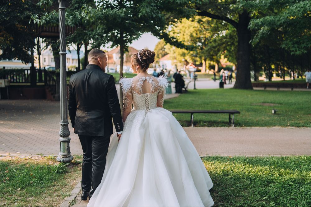 Vand rochie de mireasa