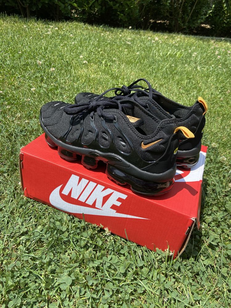 Nike VaporMax Plus-44,43 номер налични