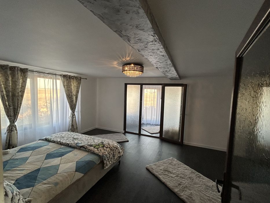 vand casa strejnicu negociabil la fata locului str baicului nr 36