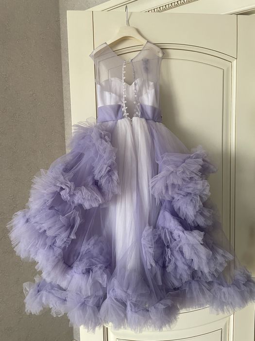 Платье на девочку 5-7 лет