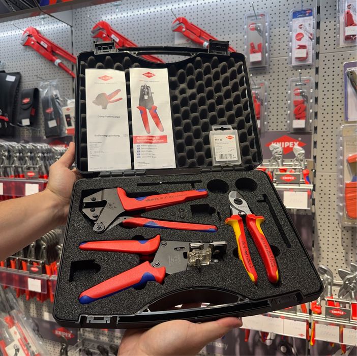 Set de scule profesionale Knipex (4 instrumente)