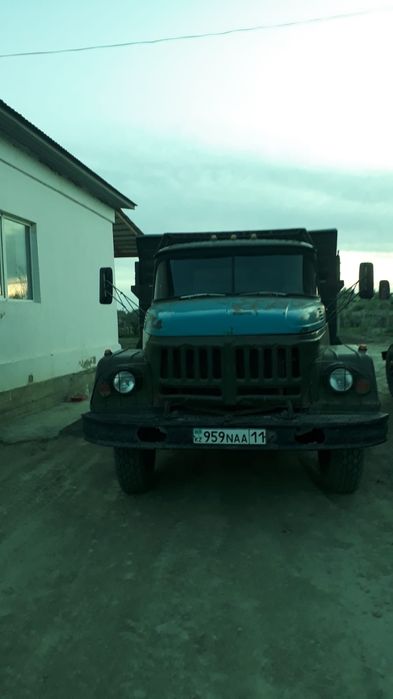 Самосвал Зил 130