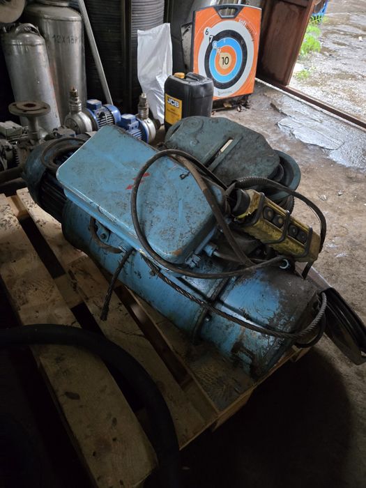 Продавам 3 бр телфери