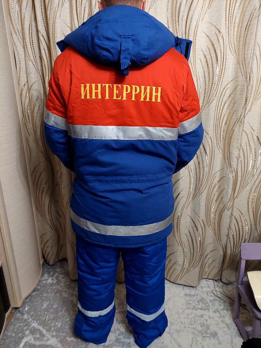 Продам спецовку зима