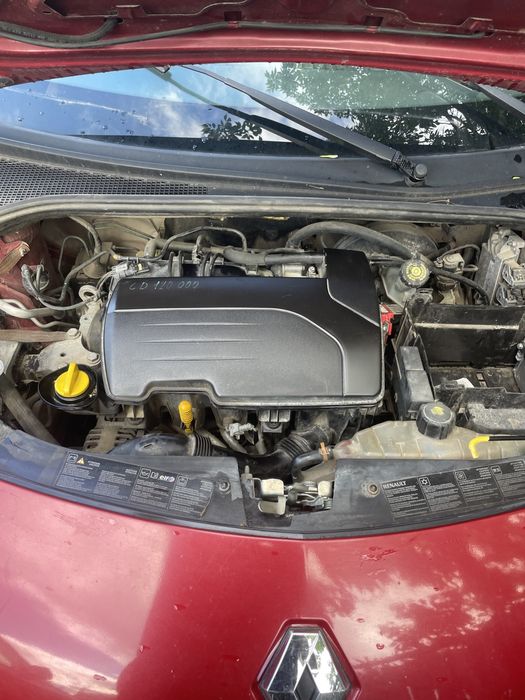 Compresor climă Renault Clio 3  1.2 16v 2009