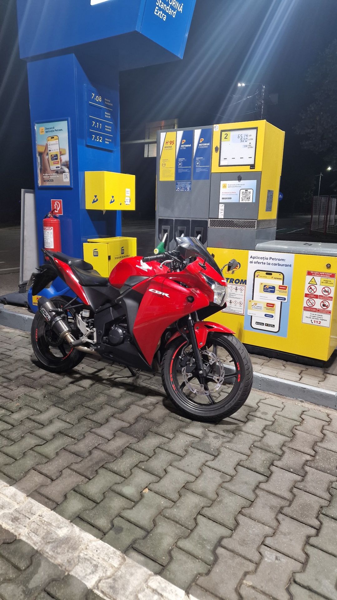 Vand honda Cbr 125 R 2014