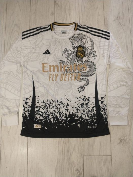 Футболни ретро тениски!