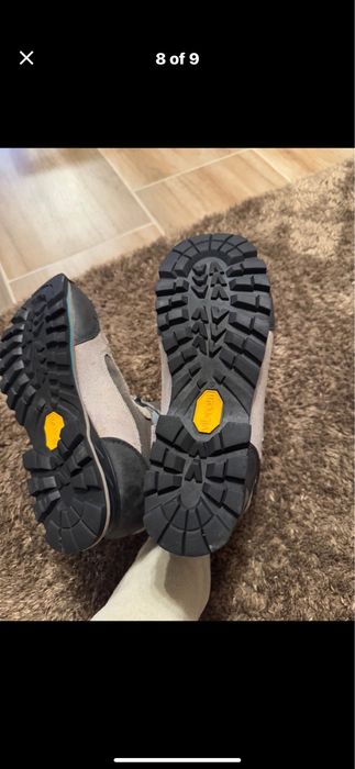 Дамски туристически обувки Garmont