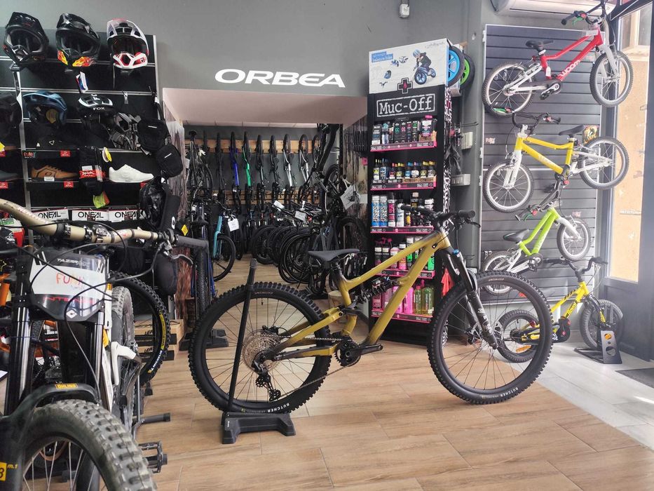 Bicicleta SPECIALIZED Status 2 170  de la 18499 lei la promo 15749 lei