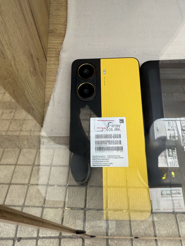Poco x7 pro sotiladi 256 talik