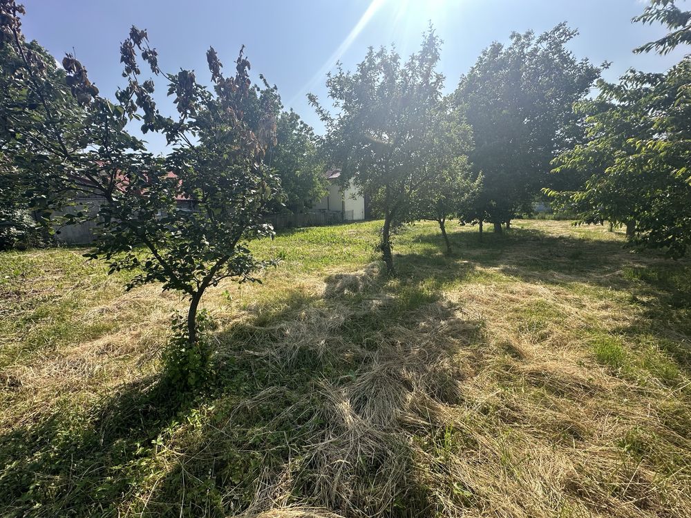 Casă de vânzare +teren 20 ari, ideal pentru investitie imobiliara