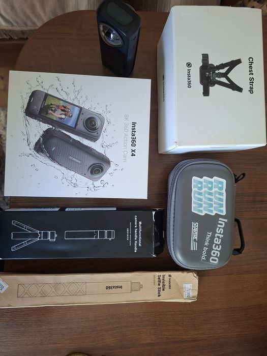 Продам камеру insta360 x4