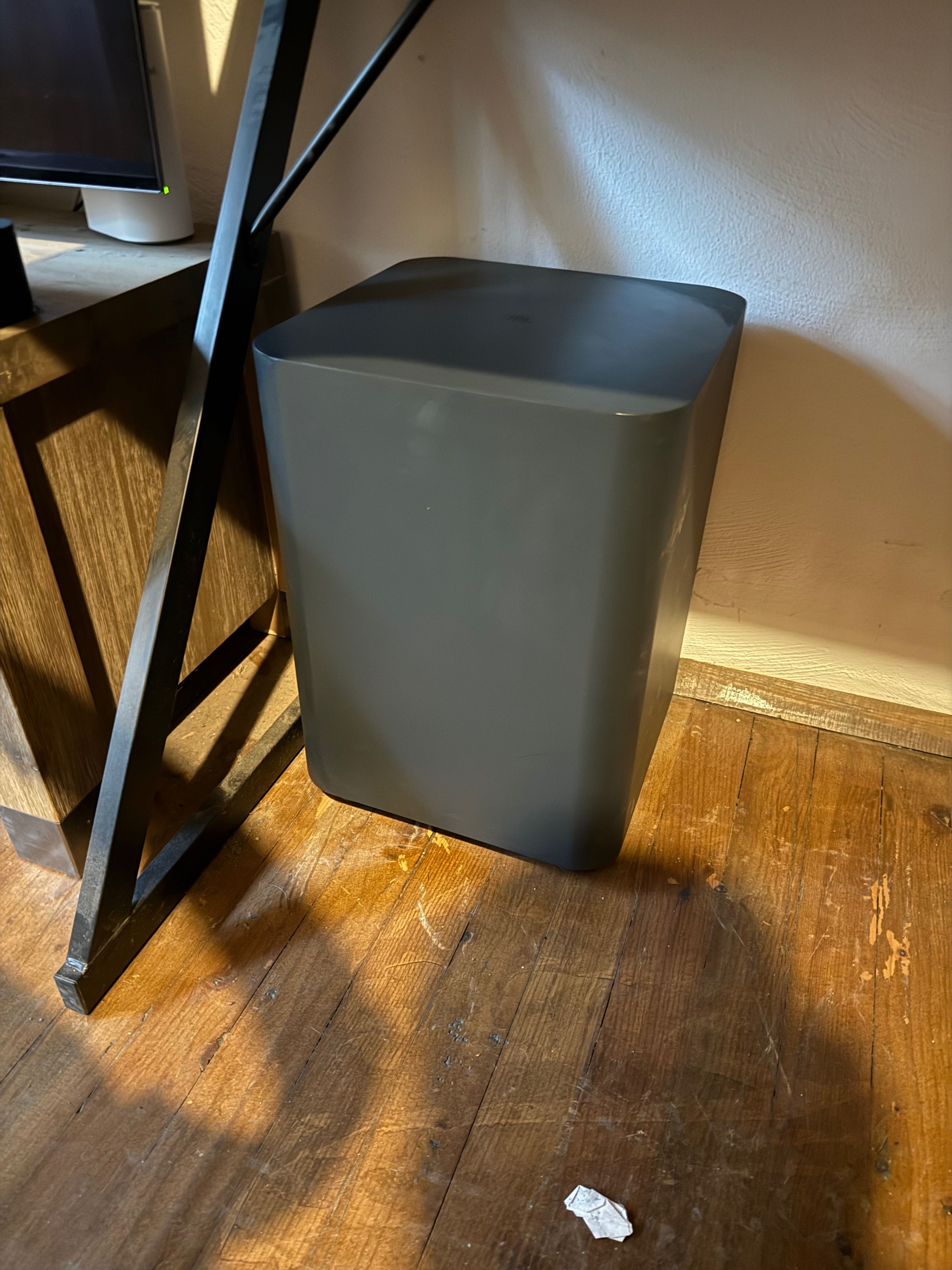 JBL soundbar 1.000e