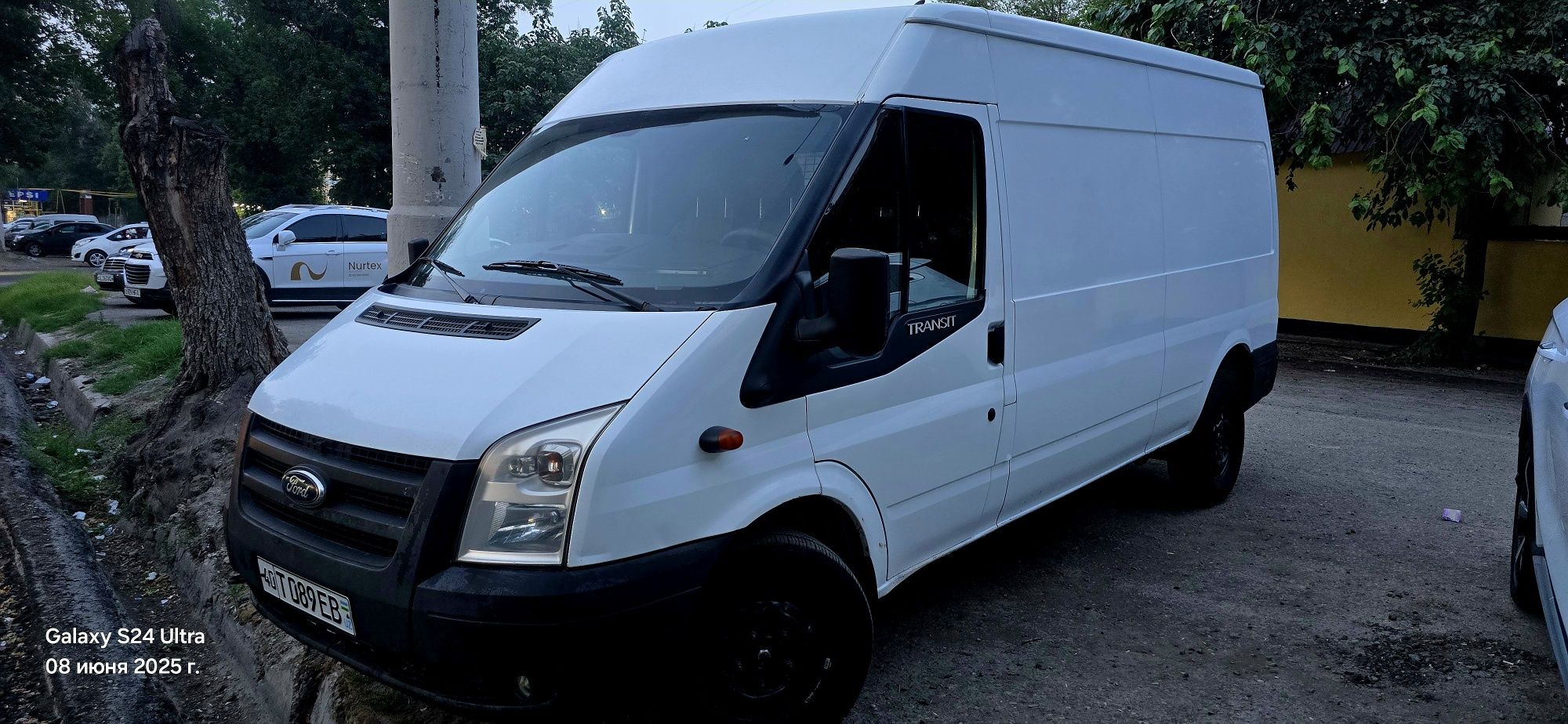 Ford transit metan gaz tayor furgon idyal sostayina hech qanqa ish yoq