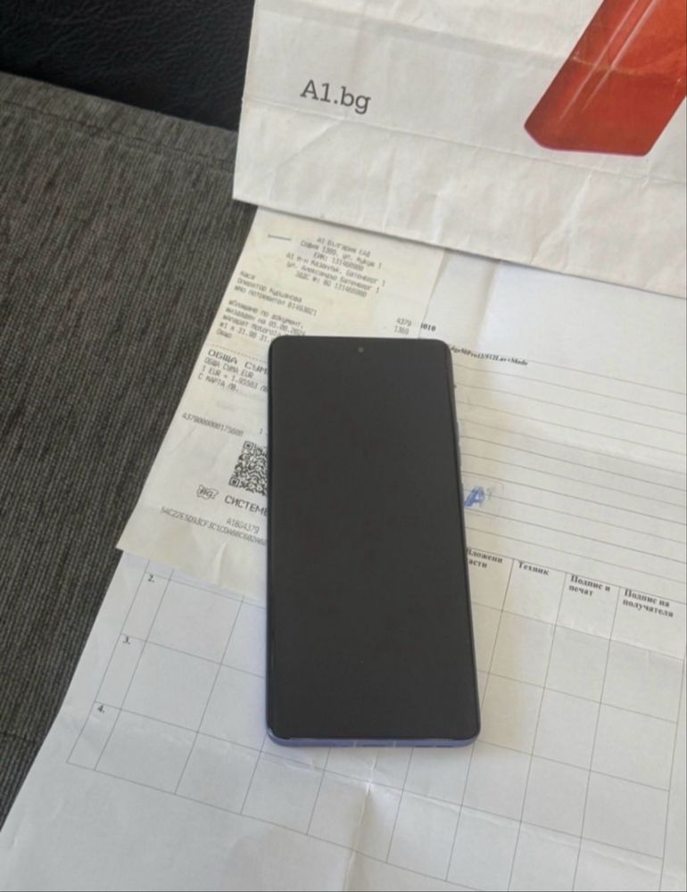 КАТО НОВ 512GB Motorola EDGE 50 Pro A1 Гаранция 2026г. Luxe Lavender