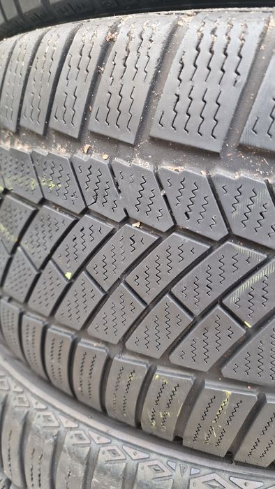 245 45 18 Continental 4 anvelope iarna