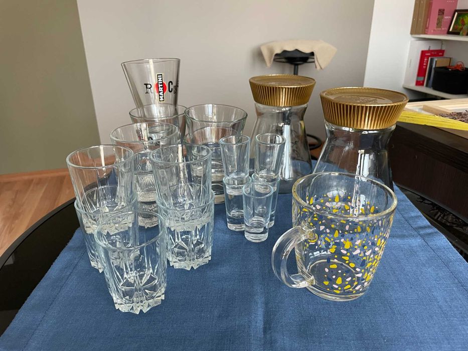 стклени чаши различни видове