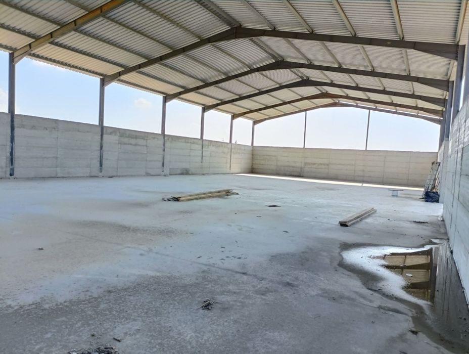 Confectionam structuri metalice in ateliere cu sudori profesionisti si