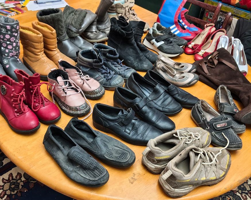 Обувь за дешево.
