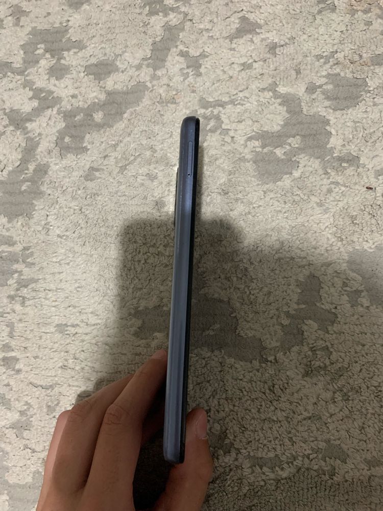 Продавам Motorola g60