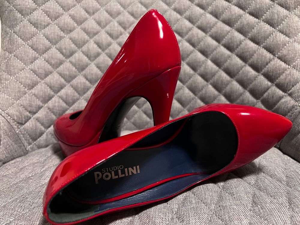 Чанта Love Moschino и Обувки Pollini