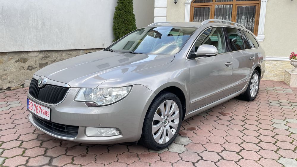 Skoda Superb 2.0 tdi,DSG,full option*Garantie*Rate*