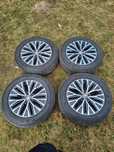 Зимни Гуми с джанти 205/60R16
