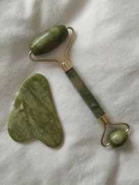 Комплект камък и ролер от нефрит за гуа ша масаж