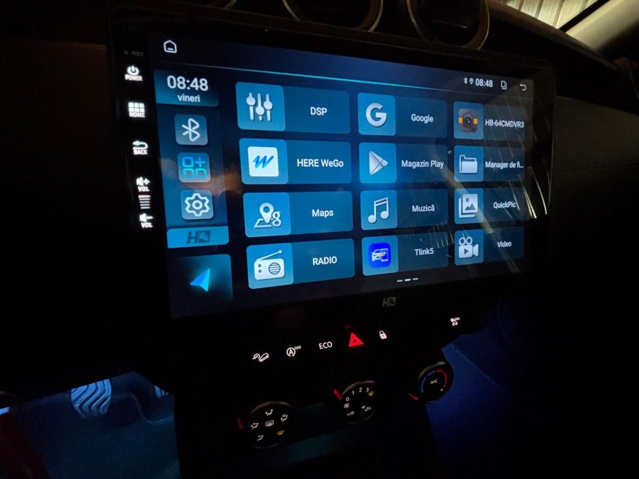 DACIA DUSTER Comfort 1.6 SCe 114cp,benzina, 4x4, Navigatie 9" km reali