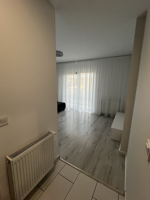 Persoana fizica. Apartament cu 2 camere cu gradina