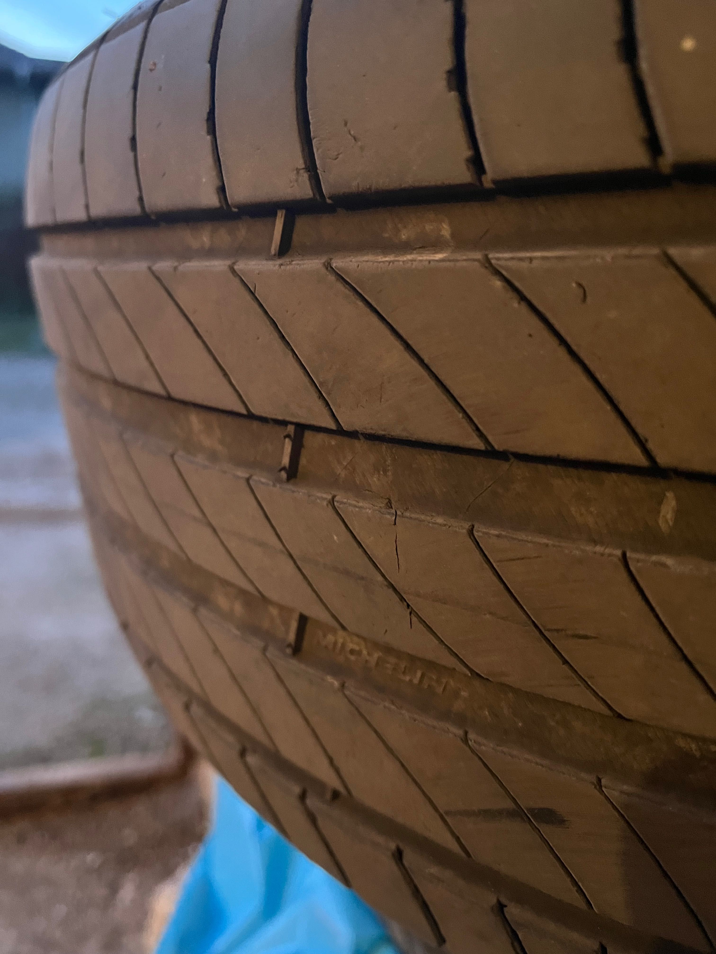 Гуми Michelin 225/55/18