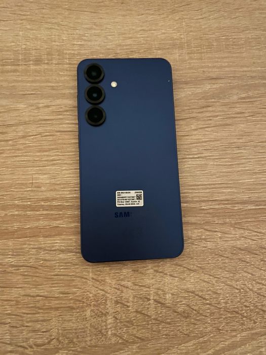 Vând samsung galaxy s25