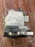Broasca incuietoare dreapt spate Audi Q5 A5 A4 B8 8k0839016