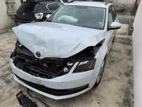 Vând Skoda Octavia  2018 AVARIAT 1.6 dsg 160552 KM