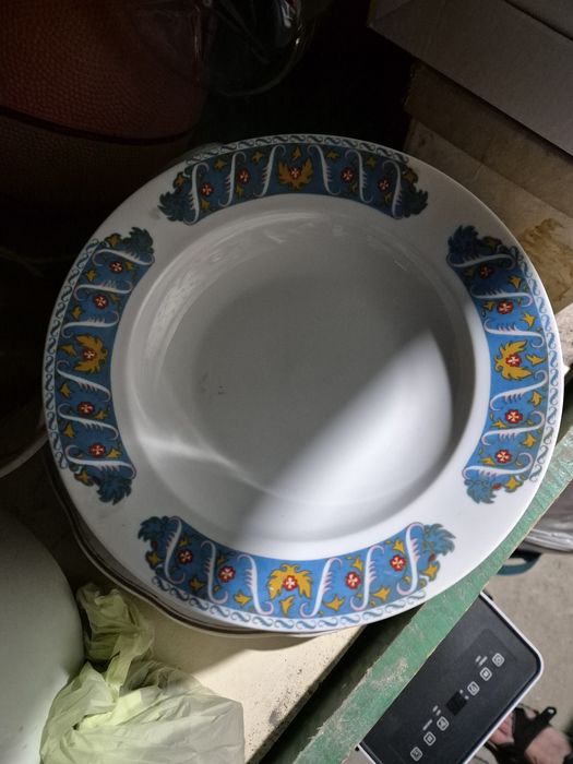 Set de 11 farfurii
