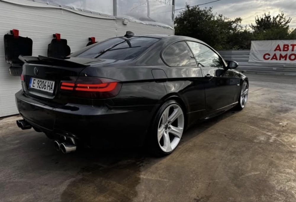 BMW E92 320i Отлично състояние