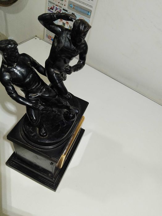 Оригин. антикварные настоль. часы Касли, модель знаменитые Футболисты