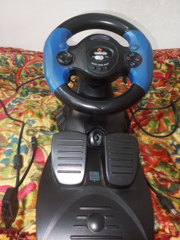 Продаётся игровой руль