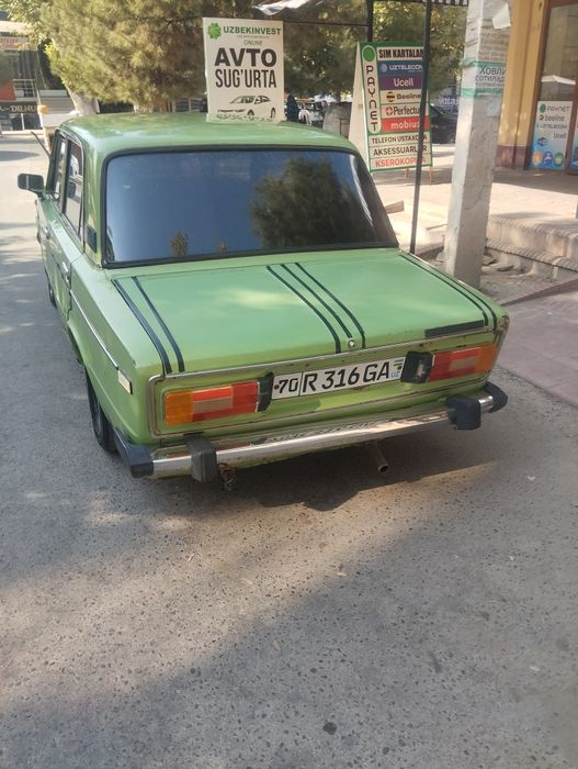 2106 vaz yashil rangda