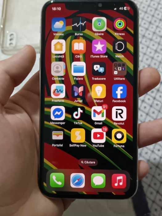 IPhone XS 64GB- Bateria 100% stare buna  vand/schimb cu samsung