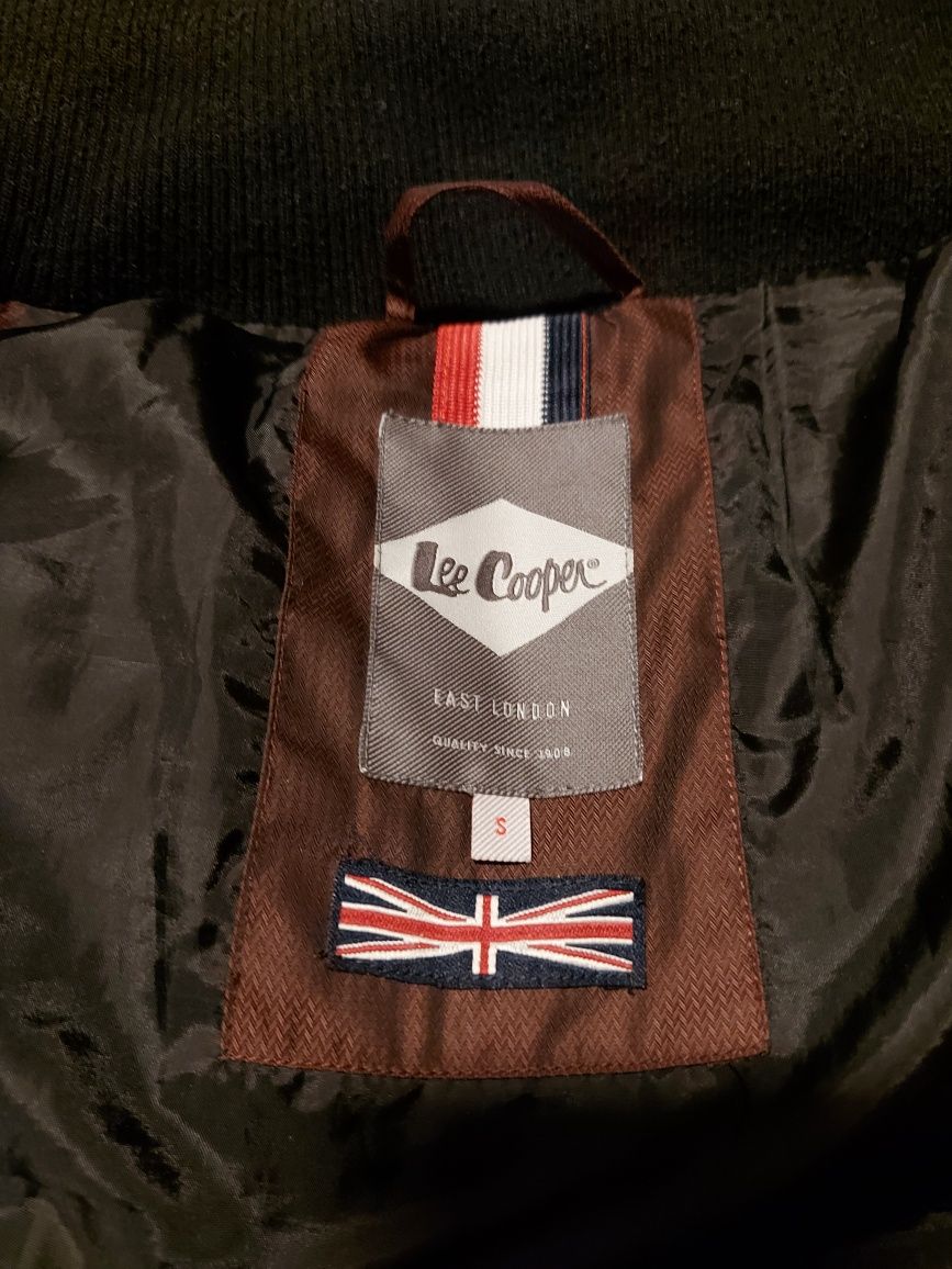 Geaca de fas Lee Cooper de barbati pentru iarna marimea S