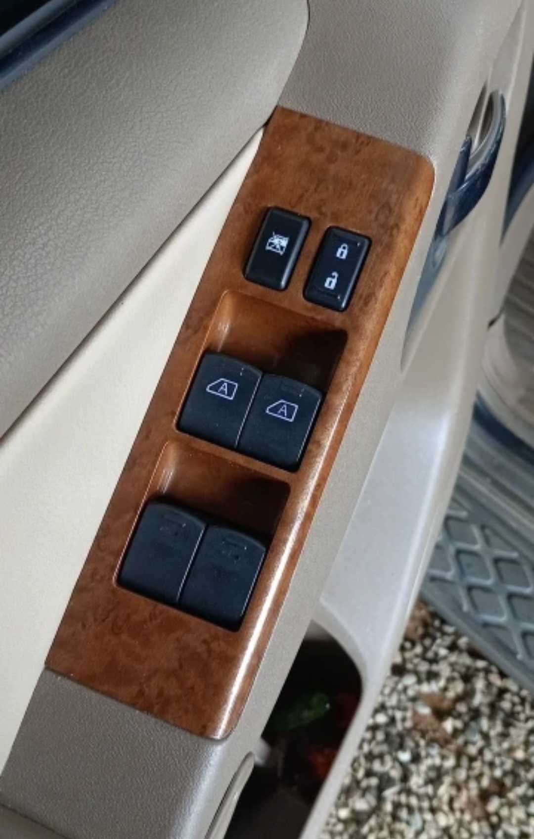 Бутони за електрическите стъкла за Nissan Pathfinder Нисан
