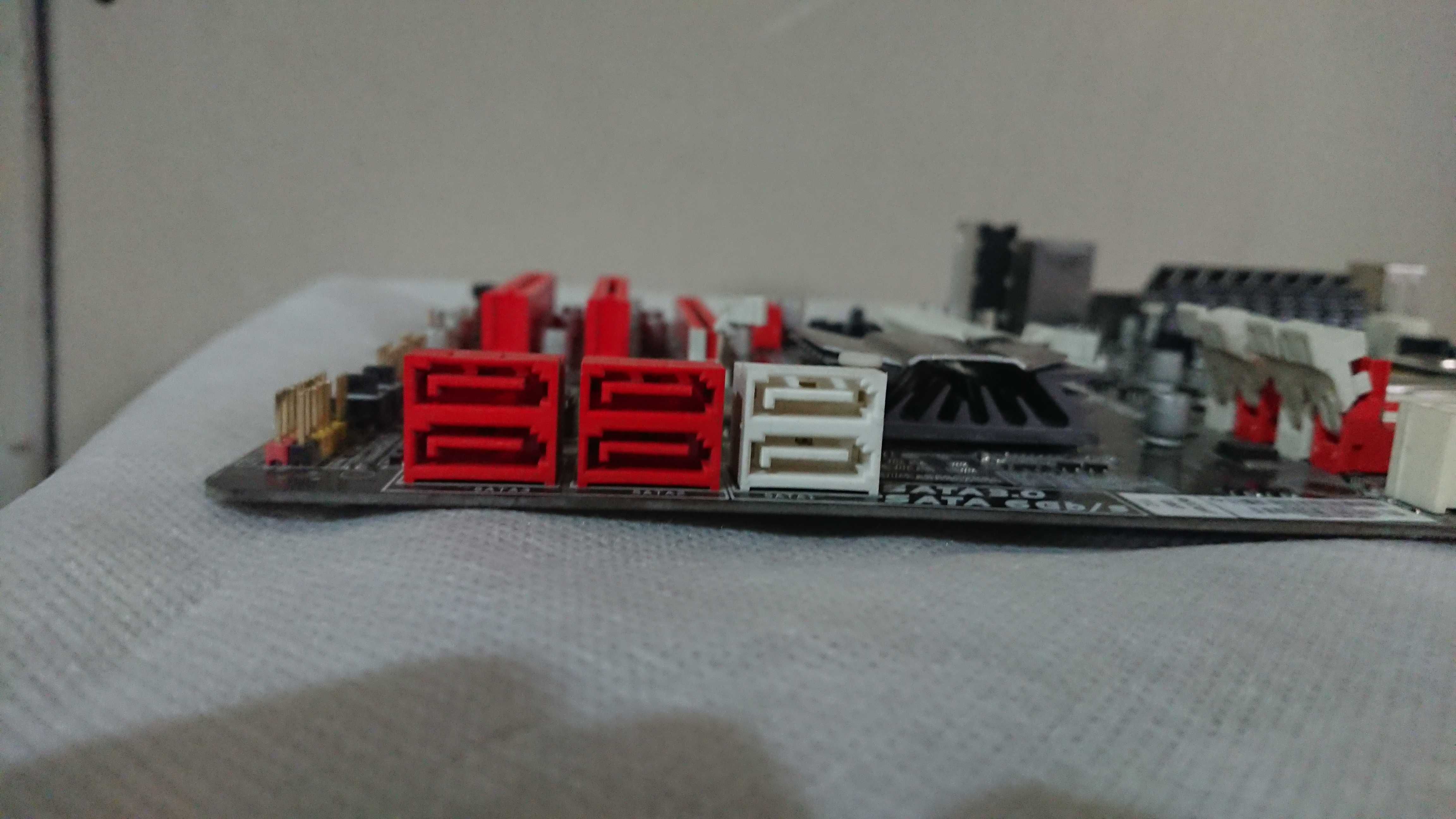 Материнская плата Biostar TP67B+