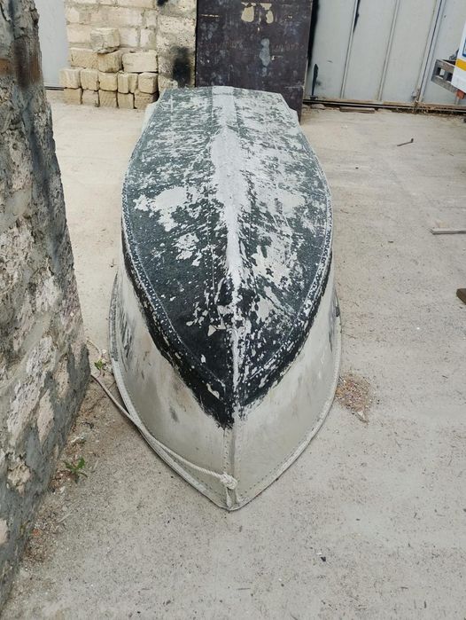 Продам Лодка Волжанка