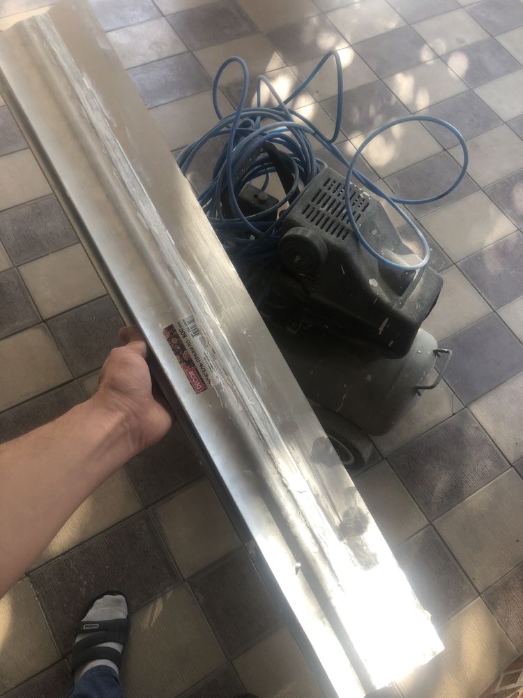 Shu 2 lasini sotaman 800ga  xolati yaxshi  urunmagan