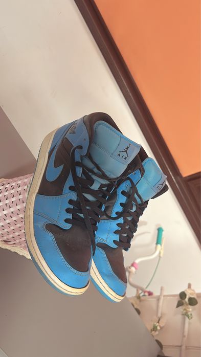 vand jordan 1 university blue/black